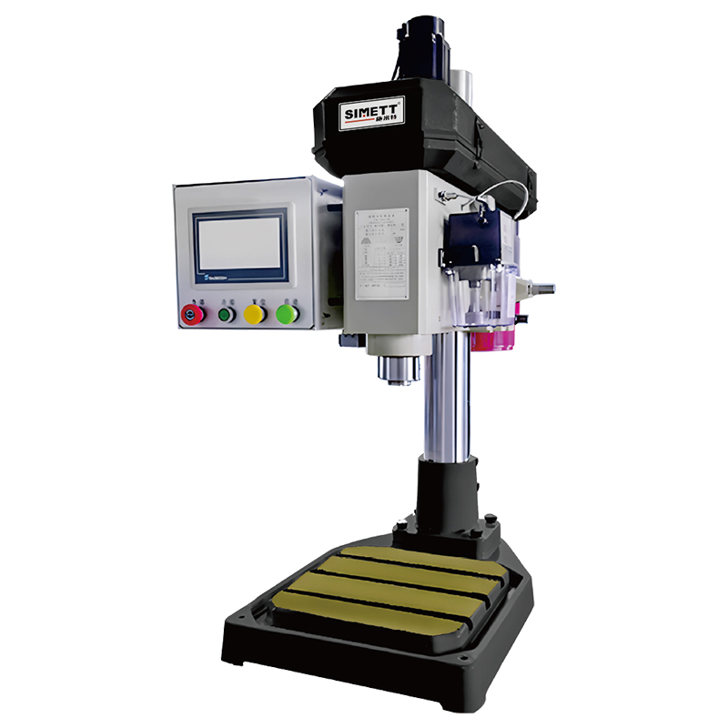La macchina per perforazione e tocco singolo service CNC 20 mm rappresenta un rischio di vibrazione?